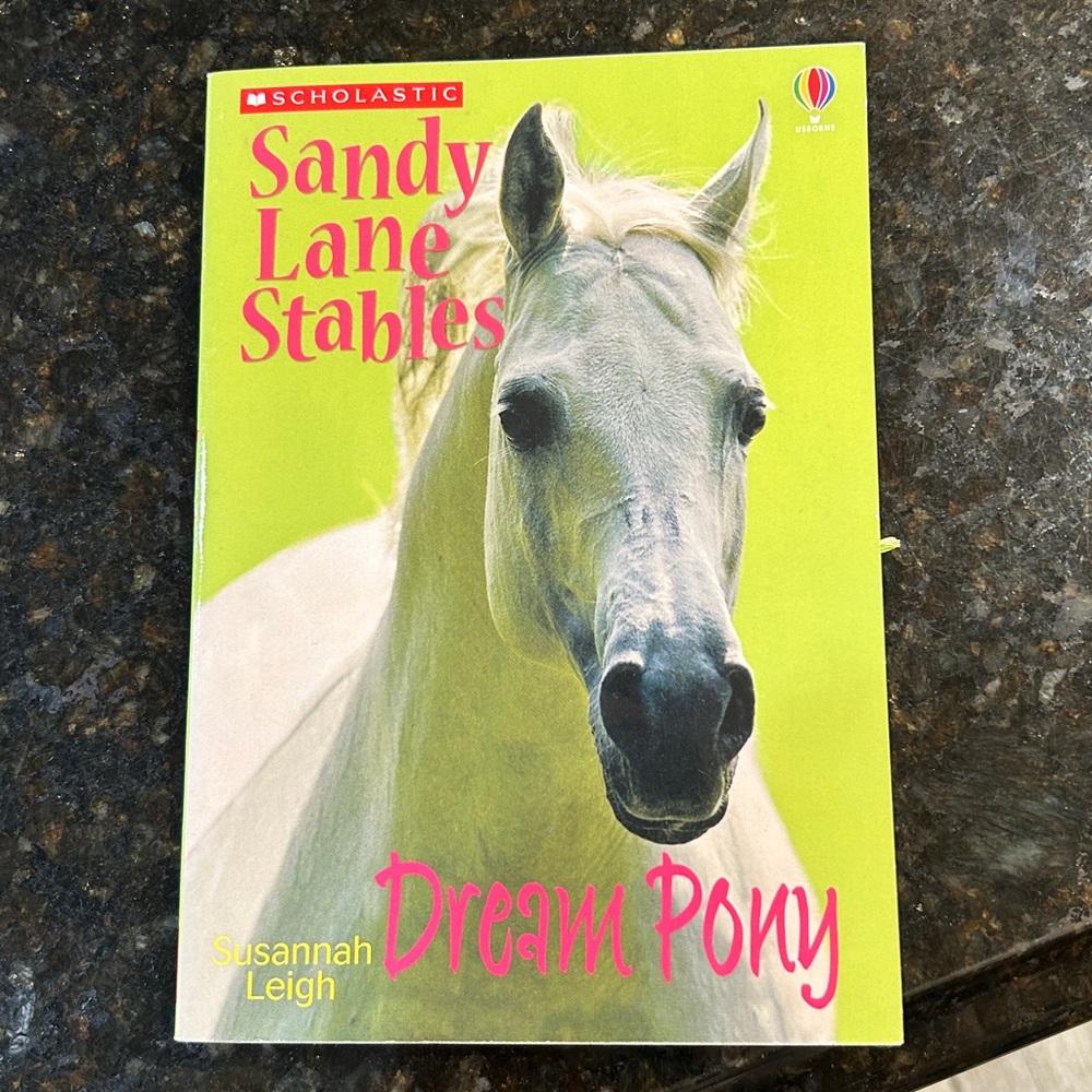 Pony Book Set and Posters - Picture 5 of 6